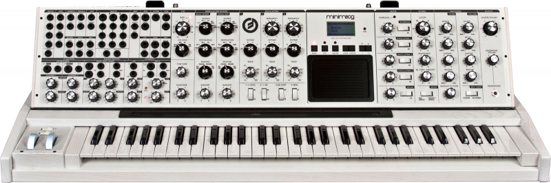 Фото Синтезатор Moog Minimoog Voyager XL Wht