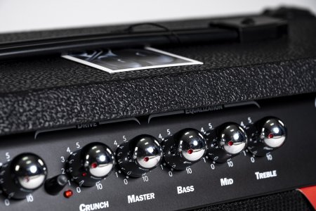 Фото Комбоусилитель для электрогитары Bosstone GA-30W Black