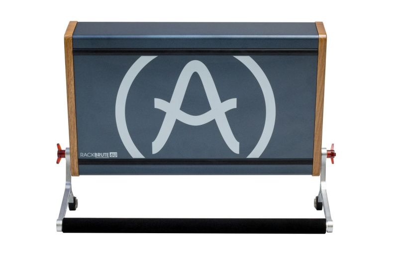 Фото Arturia RackBrute 6U