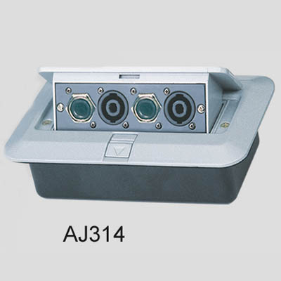 Фото Soundking AJ314  скрытая монтаж. коробка с лючком 2xSpeakon 2xJack
