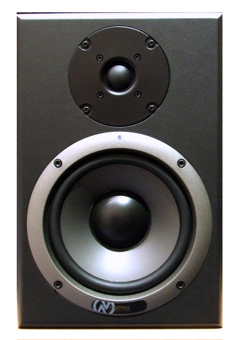 Фото Axelvox TR-6A активный студийный монитор