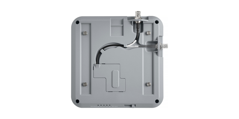 Фото SHURE UA864LO поляризованная принимающая антенна, диапазон 470-698MHZ, настенный или потолочный монтаж