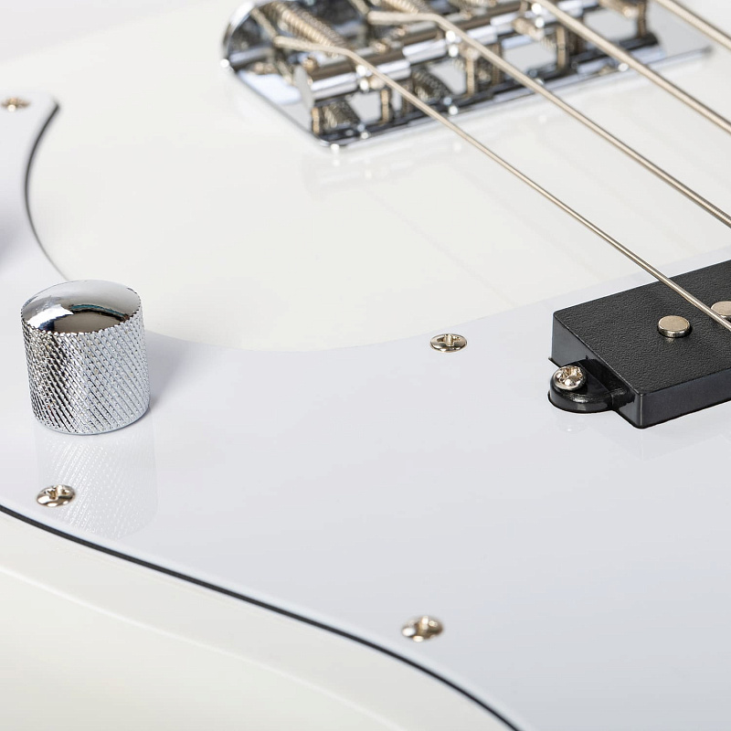 Фото Бас-гитара ROCKDALE Stars JB Bass White