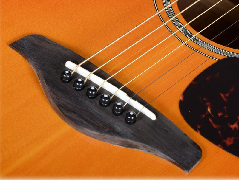 Фото Yamaha FG830AB Autumn Burst