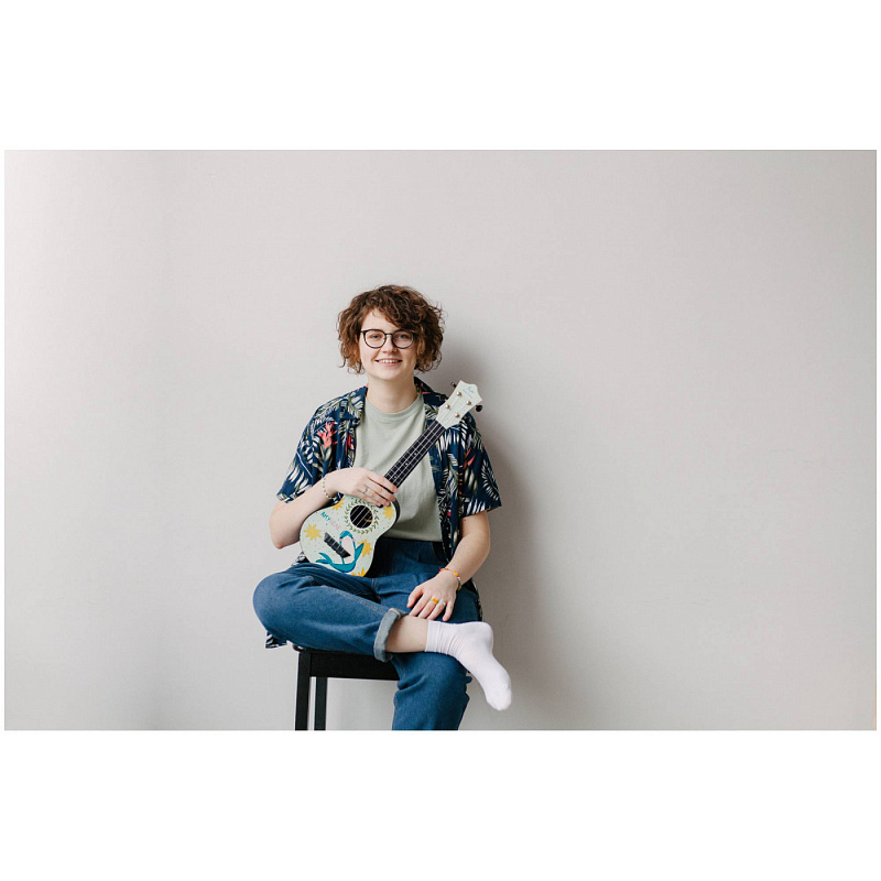 Фото FLIGHT TUC DASHA KIRPICH / Даша Кирпич акулеле - Укулеле концерт Флайт