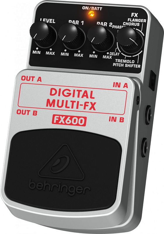 Фото Behringer FX600