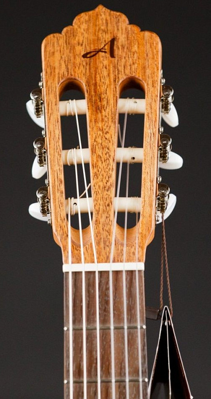 Фото Классическая гитара ALMANSA 400 Nature