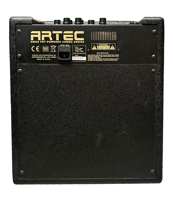 Фото Комбоусилитель для бас гитары с тюнером ARTEC B35T