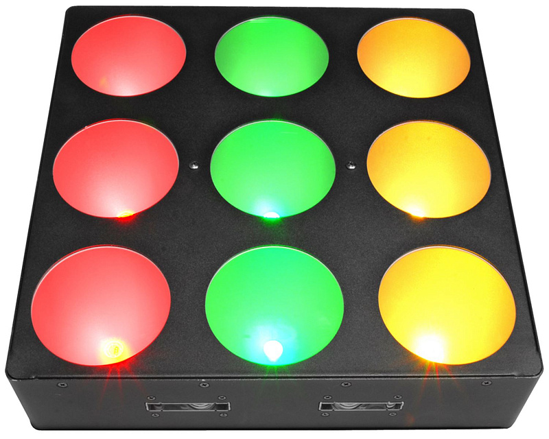 Фото CHAUVET Core 3x3 Светодиодный блендер