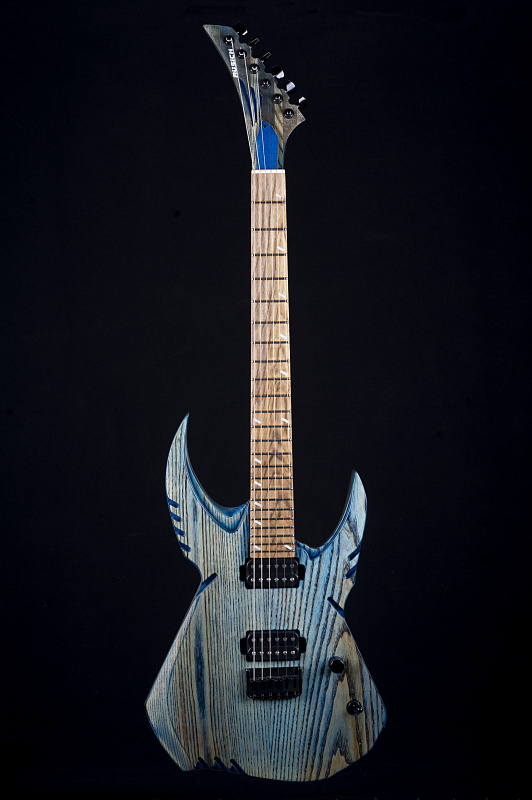 Фото Электрогитара RUSICH GUITARS Rock Eagle