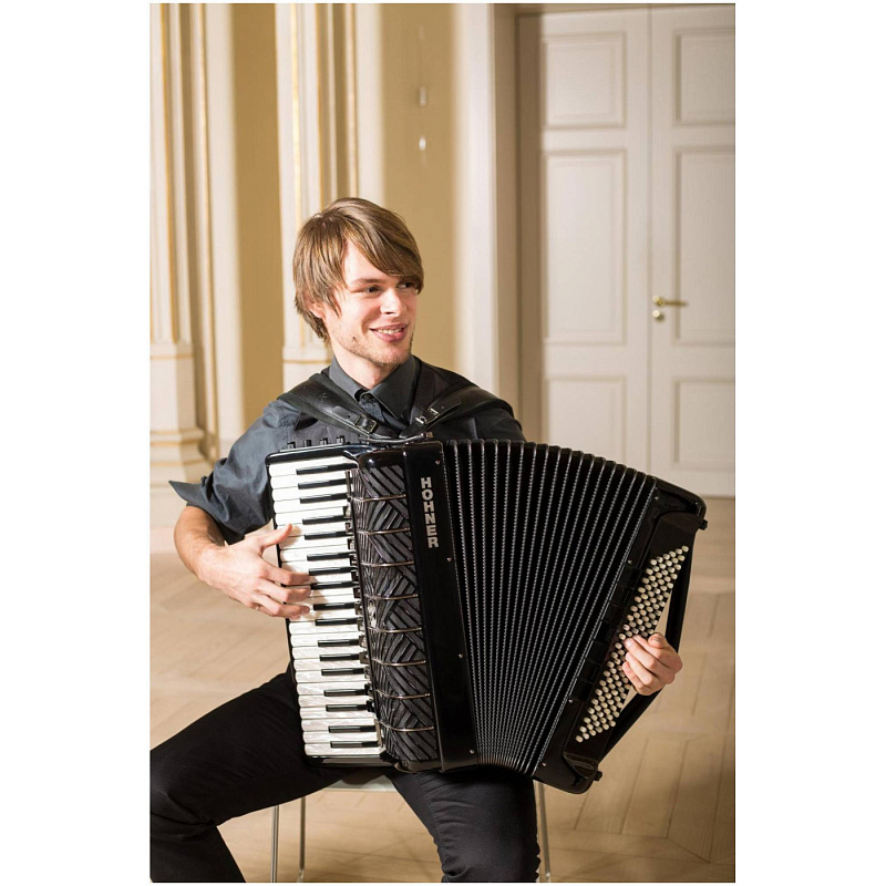 Фото HOHNER MATTIA IV 120 BK gun black - Аккордеон 4/4 Хонер