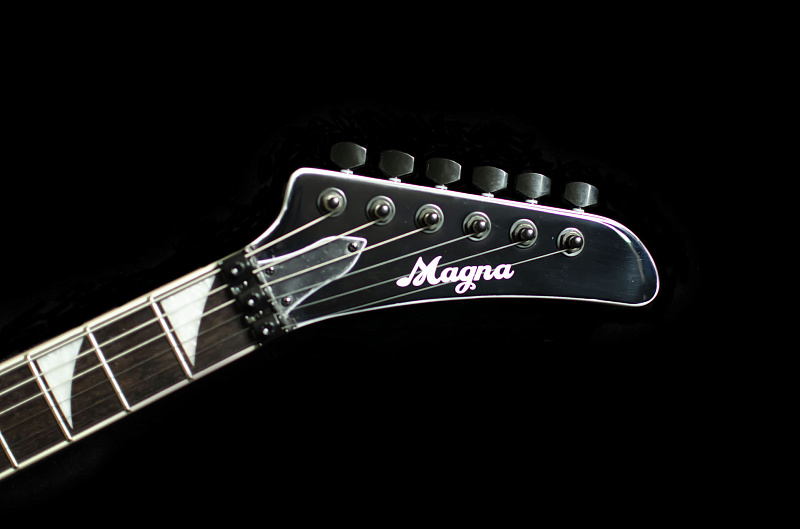 Фото Электрогитара Magna 2000RFR-BK