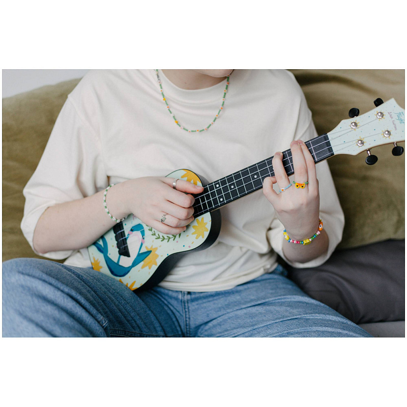 Фото FLIGHT TUC DASHA KIRPICH / Даша Кирпич акулеле - Укулеле концерт Флайт